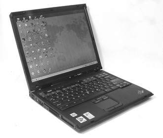 31-i2-联想thinkpad r52-1.jpg